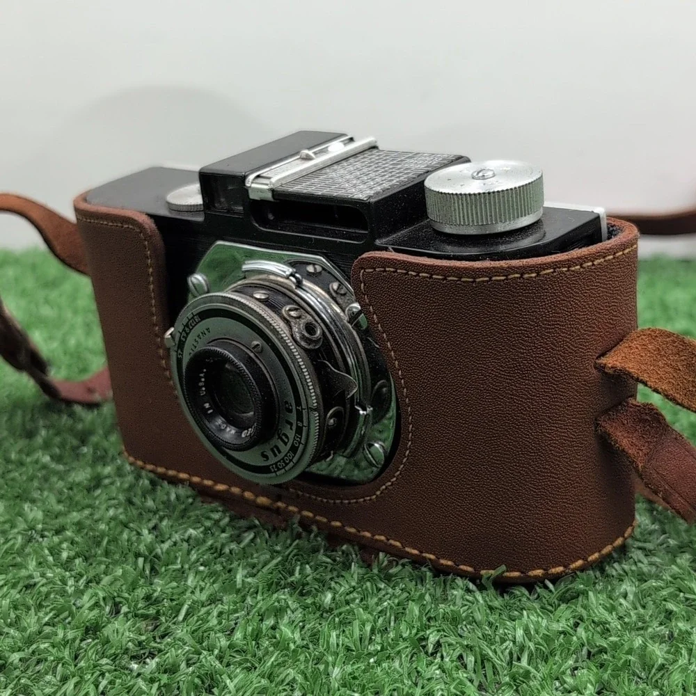 Vintage Argus Camera Anastigmat 50mm 4.5 Coated Made In USA UNTESTED With Cover